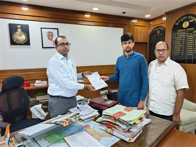 Chander Mohan’s son submitted a letter to the Deputy Commissioner to stop illegal construction in the Jhuriwala forest area